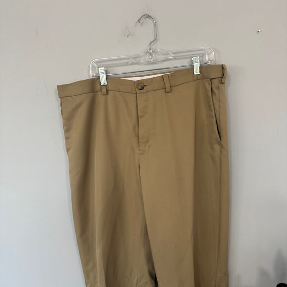 Haggar Clothing Tan Dress Slacks Pants Men's Size 38 W x 32 L 100% Polyester - Picture 3 of 9